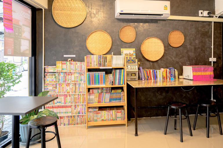 Food & Drinks 2, Reddoorz Plus Hoenhao Boutique Hotel Ratchada, Din Dang