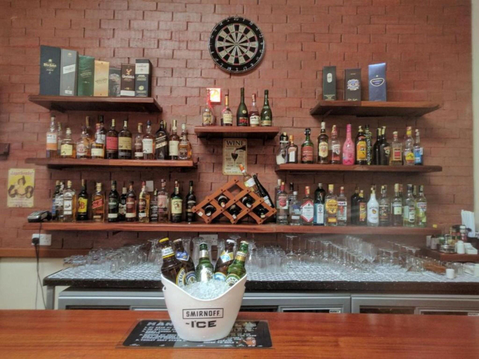 Food & Drinks 4, The Nelion, Kieni
