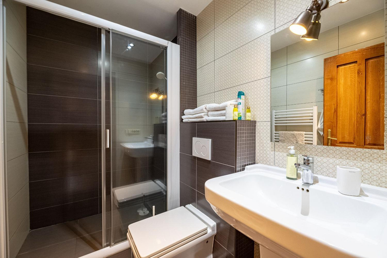 Bathroom 3, Apartments Hradny Mur, Prievidza