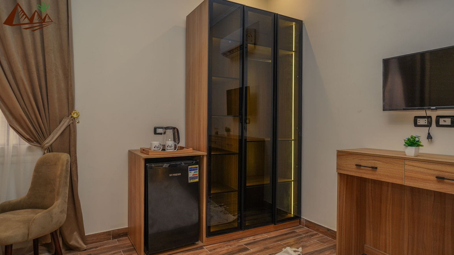 Living area 5, Suzana Pyramids hotel, Al-Ahram