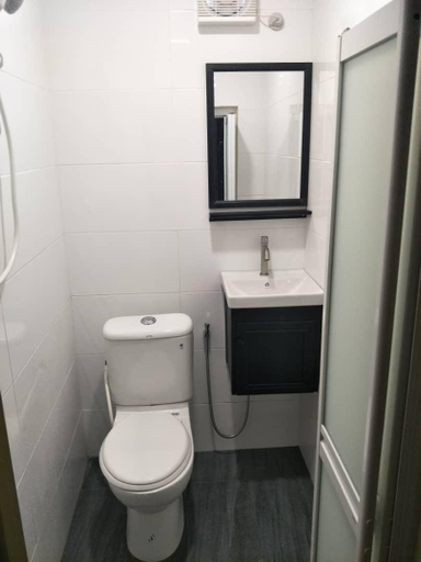 Bathroom 4, S Avenue Hotel, Johor Bahru