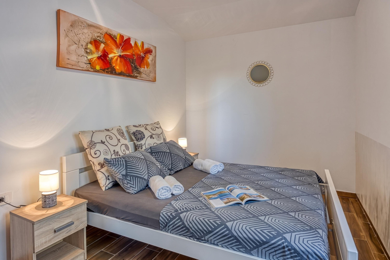 Room 1, Apartment Alice close to Pula centre, Pula