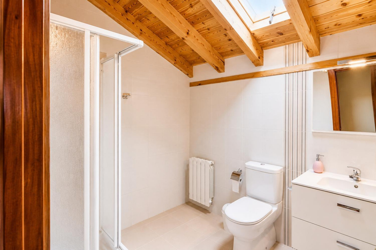 Bathroom 3, Precioso apartamento reformado en Liencres, Cantabria