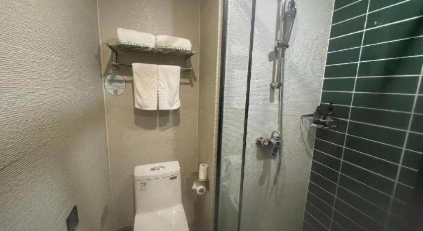 Bathroom, GreenTree Inn Express Qingdao Laixi High-Speed Railway Station Shenzhen Road, Qingdao