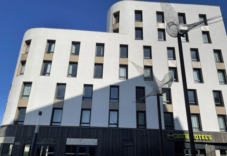 Front of property 2, B&B Hotel Magnanville, Yvelines