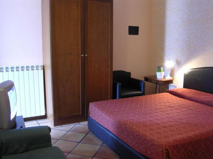 Bedroom 2, Residenza Monti, Rome
