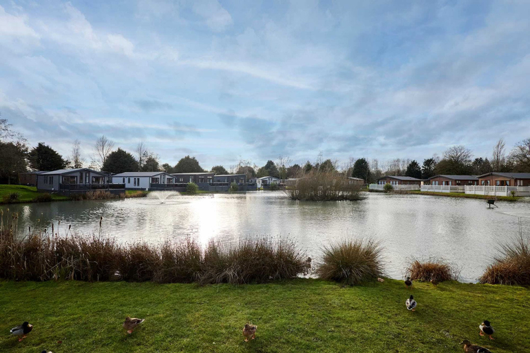 Room 3, Host Stay Lakeside Gem Lodge, East Riding of Yorkshire