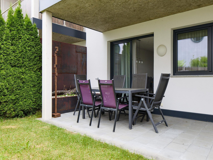 Others 5, Apartment in Neukirchen by Wildkogelbahn, Zell am See