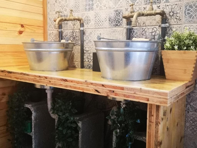 Miscellaneous 2, Family Surf Home - Hostel, Mafra