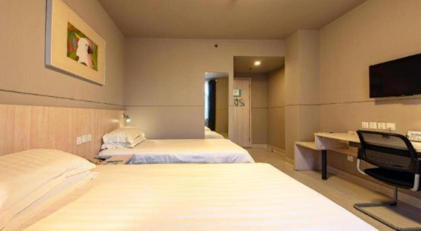 Bedroom 3, Jinjiang Inn Shanghai Expo Park Pusan Rd, Shanghai