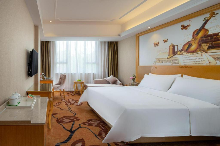 Bedroom 2, Vienna Hotel Nanning Airport, Nanning