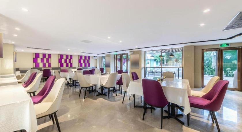 Food & Drinks 5, Lavande Hotel Shenzhen Bay Houhai Avenue, Shenzhen