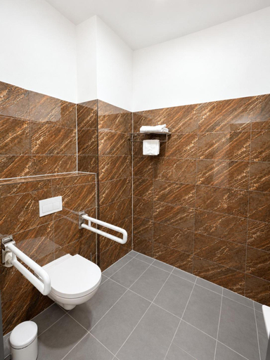 Bathroom 5, Mooncity Hotel & Boardinghouse, Frankfurt am Main