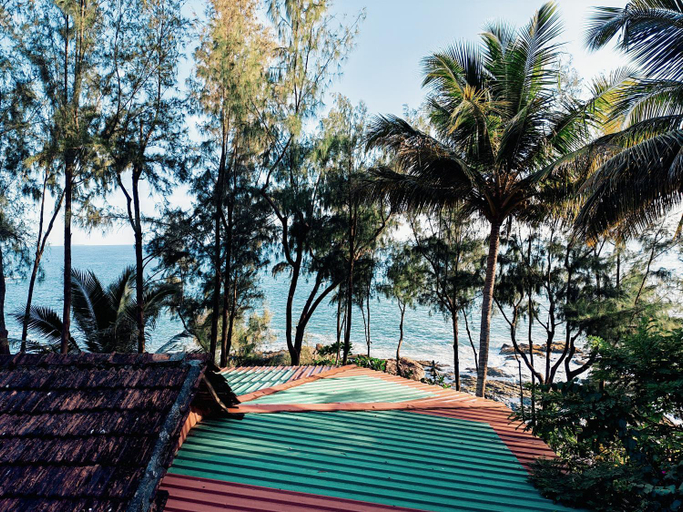 Exterior & Views, SHANTIDHAM SEA VIEW COTTAGES, Uttara Kannada