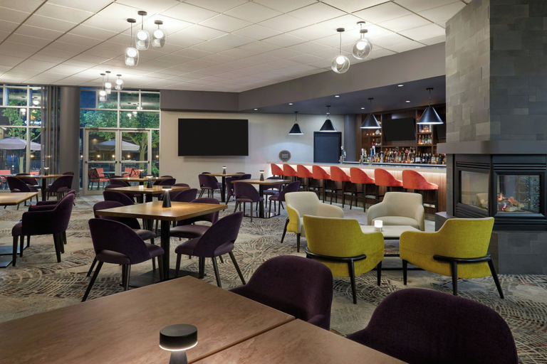 Food & Drinks 5, Four Points by Sheraton London, Middlesex