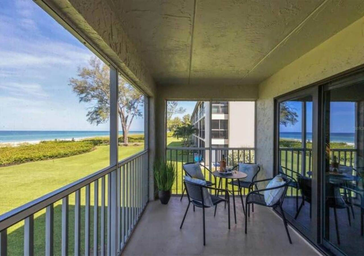 Others 4, Luxury Beachfront Retreat, Manatee