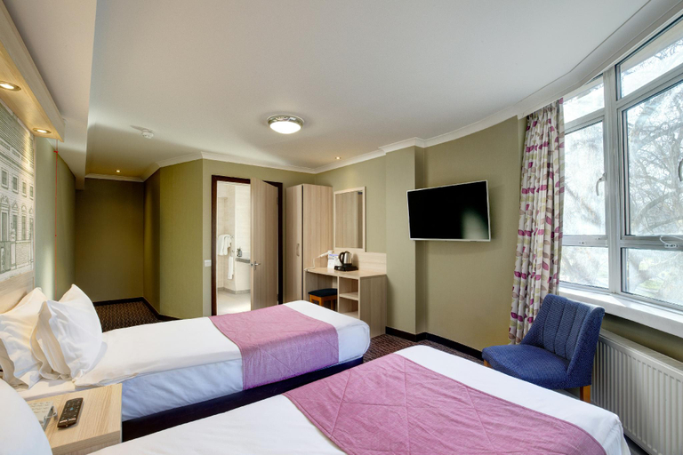 Bedroom 3, President Hotel, London
