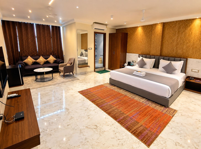 Bedroom 2, Hotel Indigo, Indore