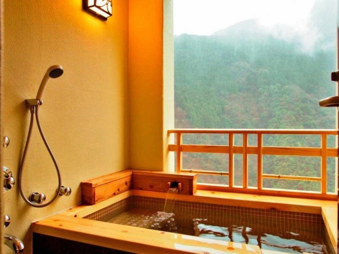 Bathroom 5, Wanoyado Hotel Iya Onsen Natural Hot Spring, Miyoshi