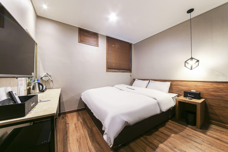 Bedroom 3, Changwon Masan Hapseongdong Ihwa, Masan