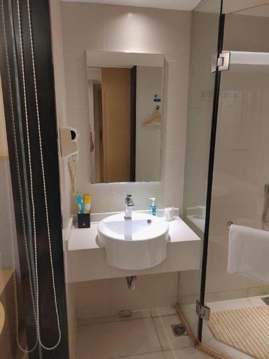 Bathroom 3, City Comfort Inn Jingzhou Wanda Plaza, Jingzhou