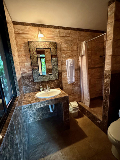 Bathroom 2, Eden Atenas Costa Rica, Atenas