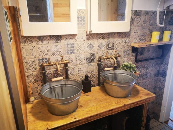Family Surf Home - Hostel, Mafra