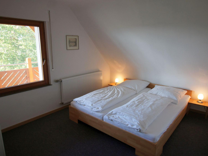 Bedroom 2, Ferienwohnungen Stegen, Breisgau-Hochschwarzwald
