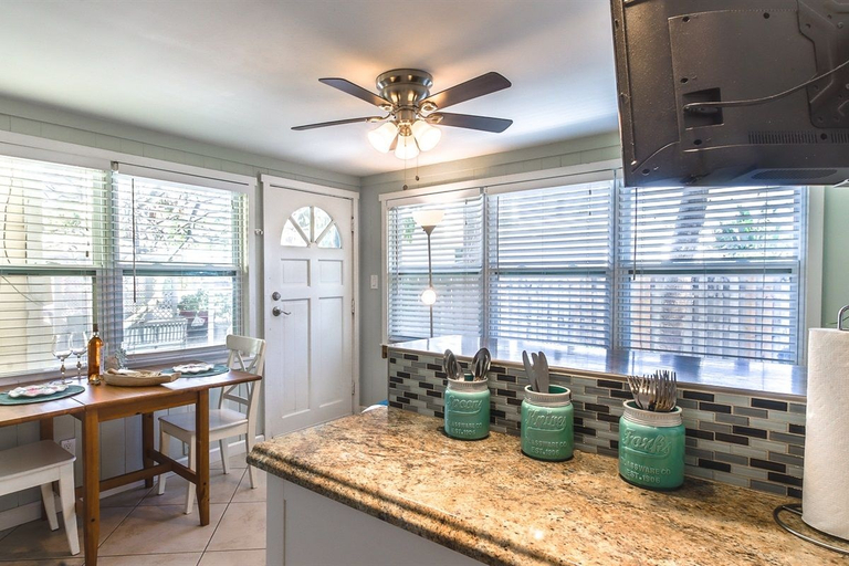 Living area 4, Southern PAG Beach House Bungalows, Pinellas