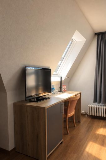 Others 5, Hotel Zeller Zehnt, Esslingen