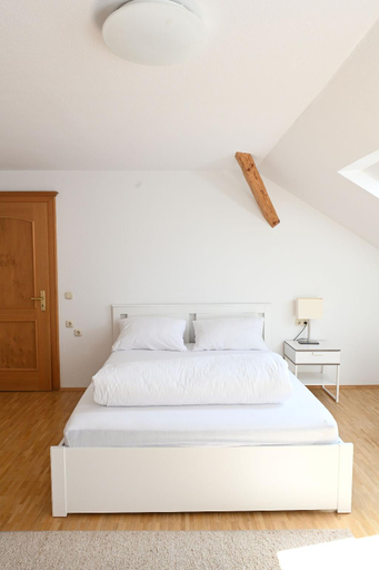 Bedroom 4, Gasthaus Landbrecht, Freising