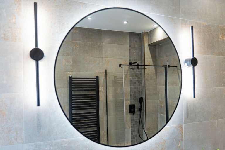 Bathroom 2, Star Inn Llangollen, Denbighshire