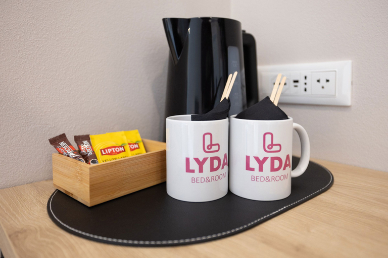 Coffee and/or coffee maker, Lyda Bed&Room, La Spezia