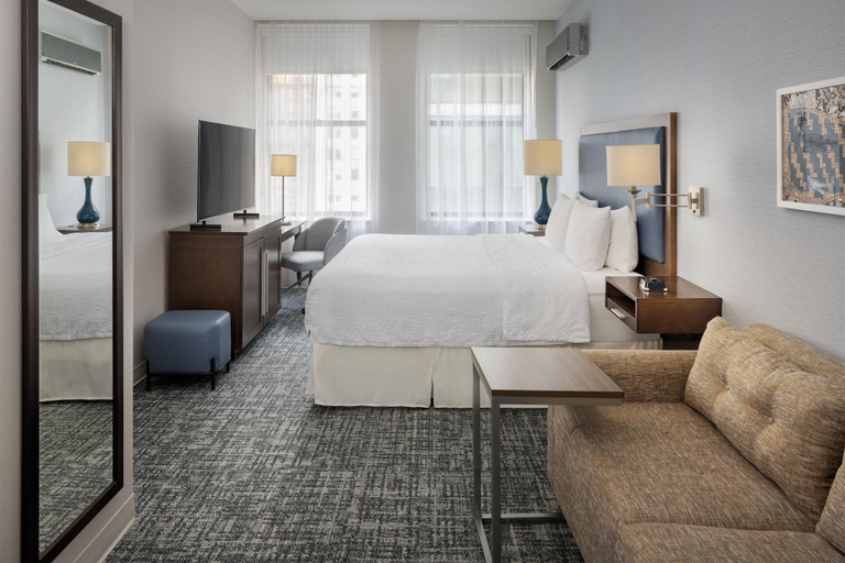 Bedroom 3, Hampton Inn Chicago Downtown/N Loop/Michigan Ave, Cook