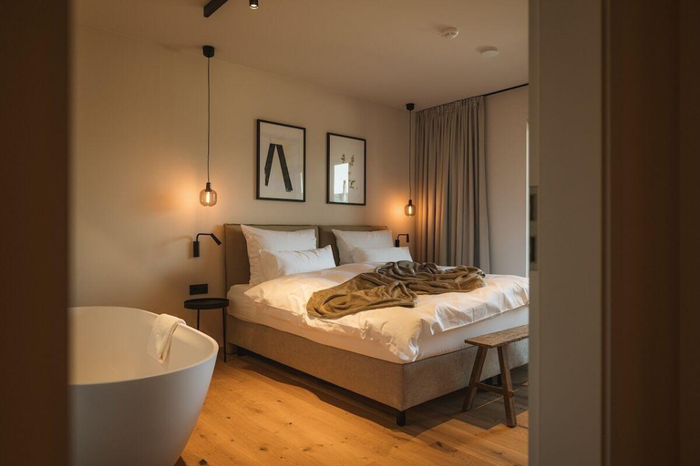 Bedroom 3, Agrad Chalets, Rosenheim