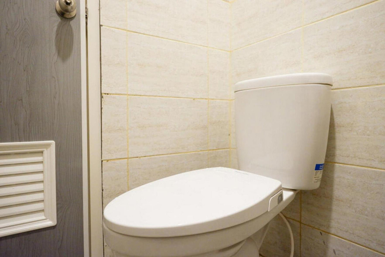 Bathroom 3, RedDoorz Plus near Jogja City Mall 5, Sleman
