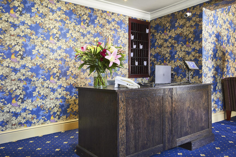Public Area 3, George Hotel, Wiltshire