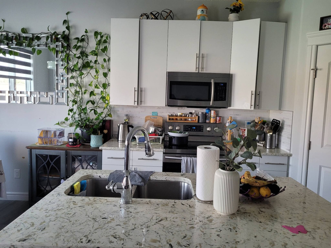 Interior 2, Rapperswill Serenity, Division No. 11