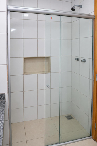 Bathroom 3, Getullio Hotel, Cuiaba