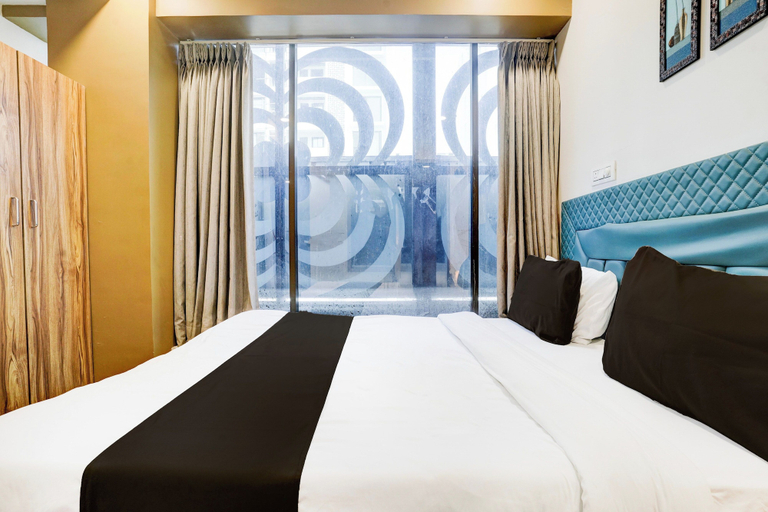 Room 3, Collection O Vesu Surat, Surat