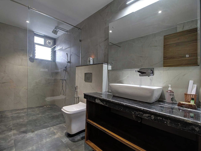 Bathroom 2, DanCenter The Lake Abliss, Pune