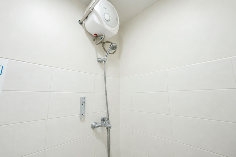 Bathroom 3, Rehat at Sentra Paskal, Bandung