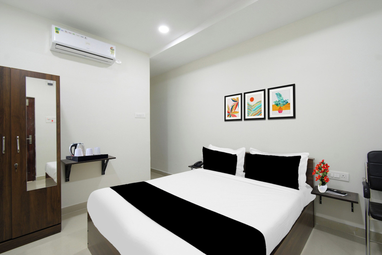 Room 4, Townhouse Oak Meetpet Priyadarshani Park, Ranga Reddy