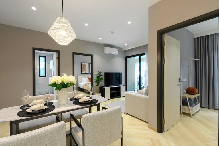 Room 4, Bang Tao - Tropical Pool & Garden View, Phuket Island