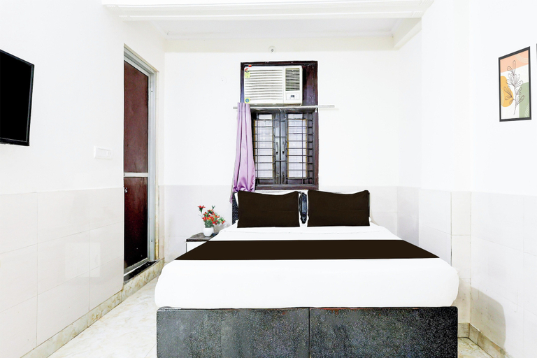 Room 3, Hotel O Fazalpur, Delhi