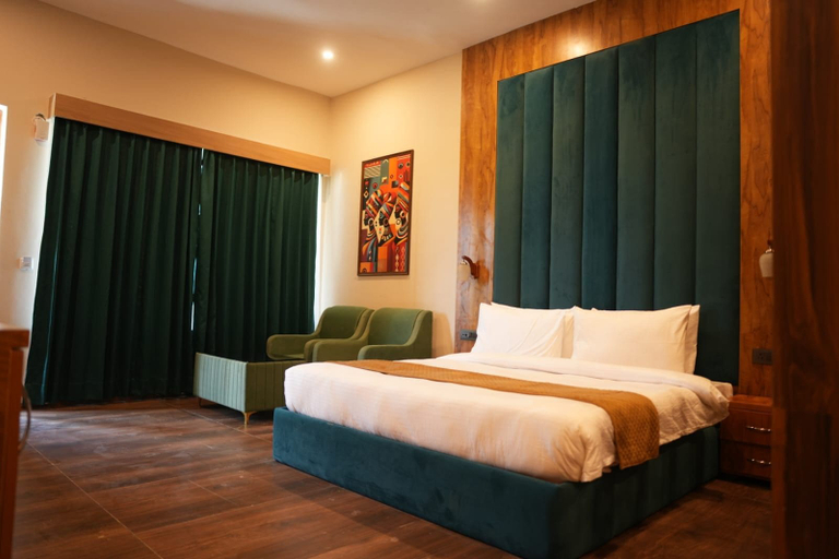 Room 5, Onyxx Nature Resort, Nainital