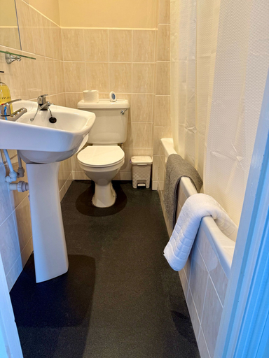 Bathroom 5, Atlanta Guesthouse, East Sussex