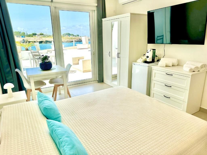 Room 3, Torre Pozzillo Beach, Palermo