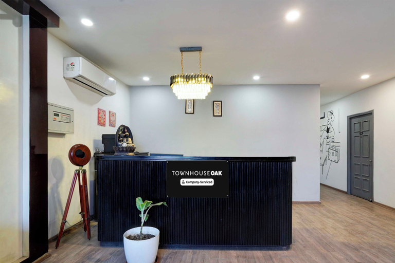 Lobby 2, Townhouse Oak Gomti Nagar Healthcity, Lucknow