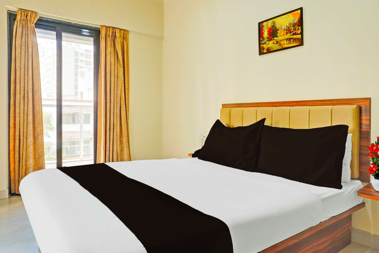 Room 4, Townhouse Oak Pune Future Towers, Pune